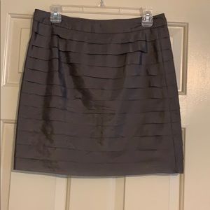 Party skirt. Loft. Size 4. Grey